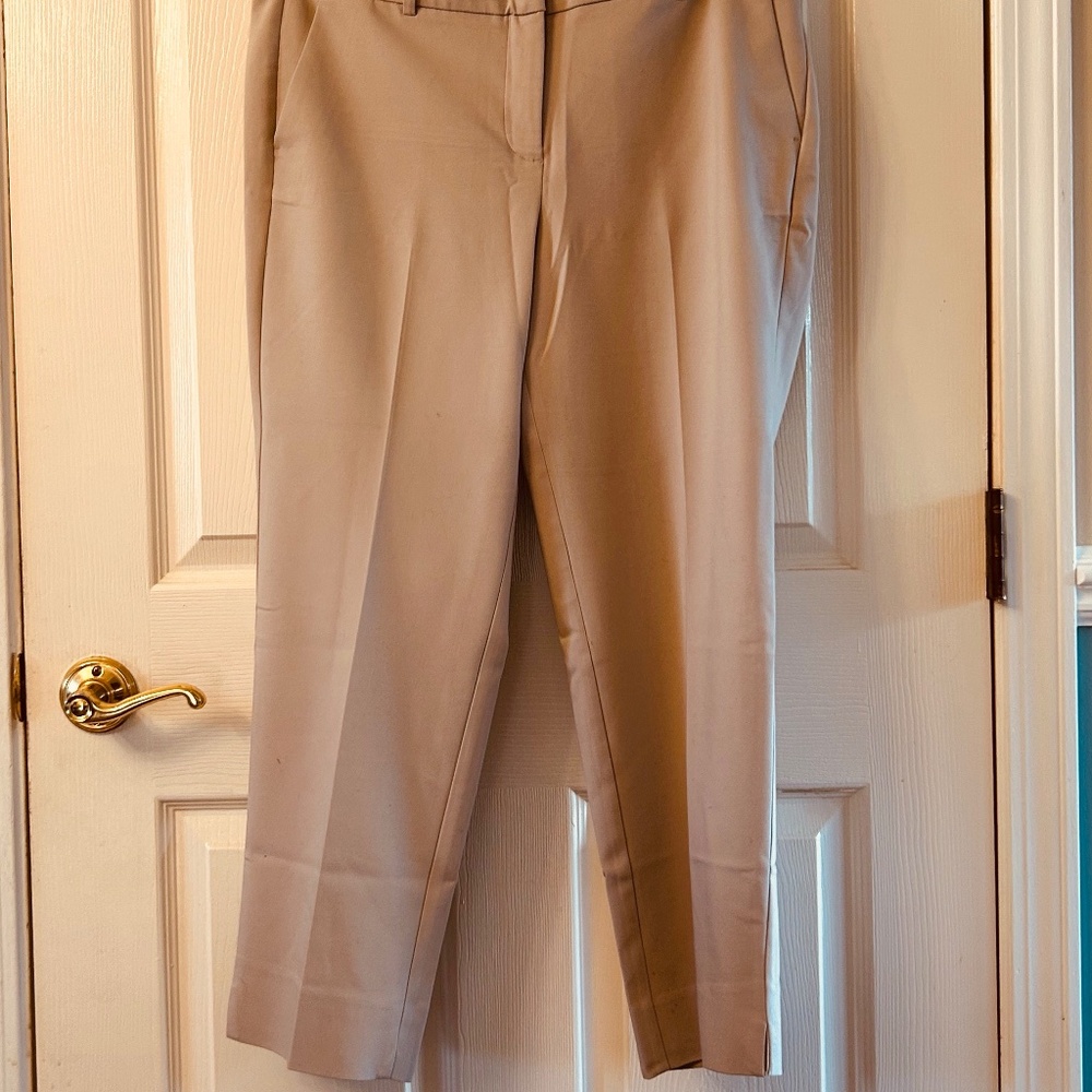 Chico’s, size 1.5, (size 10) beige pants